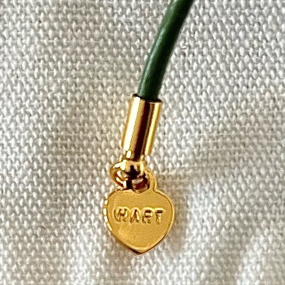 HART Baroque Pearl Palm Green Leather Cord Choker NWOT and a Jewelry Bag - Picture 9 of 9